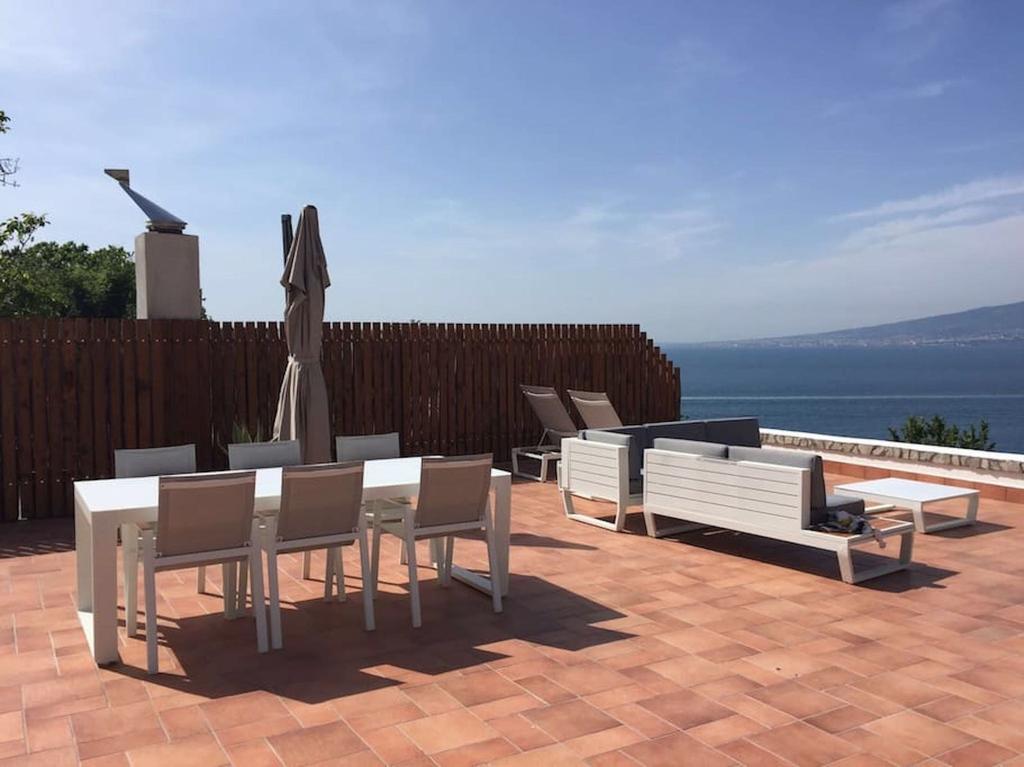 Villa Bikini On Sorrento Coast Vico Equense Extérieur photo
