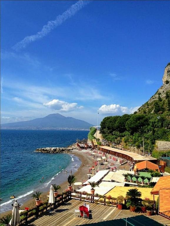 Villa Bikini On Sorrento Coast Vico Equense Extérieur photo