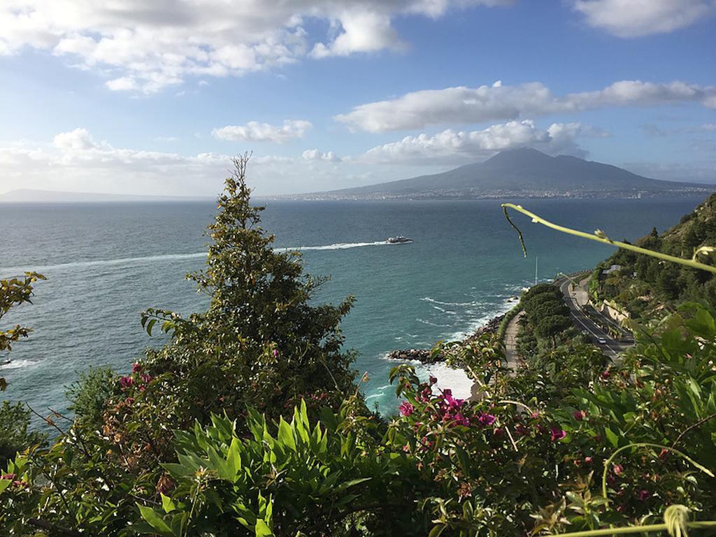 Villa Bikini On Sorrento Coast Vico Equense Extérieur photo